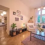 Zulu Apartments Old Town